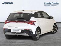 Usado Hyundai i20 100 CV (73 kW) 2025 Blanco Berlina