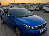Usado Peugeot 308 Allure 130 CV (95 kW) 2021 Azul Utilitario