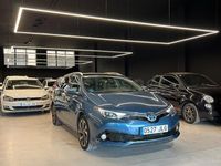 Usado Toyota Auris Hybrid Advance 136 CV (100 kW) 2016 Azul Familiar