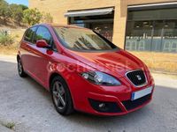 Usado Seat Altea I-Tech 105 CV (77 kW) 2015 Rojo Monovolumen