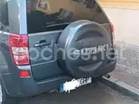 Usado Suzuki Grand Vitara 140 CV (102 kW) 2008 Gris / plata SUV