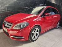 Usado Mercedes B200 156 CV (114 kW) 2013 Rojo Monovolumen