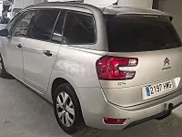 Usado Citroën Grand C4 Picasso Seduction 115 CV (84 kW) 2014 Gris / plata Monovolumen