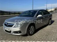 Usado Opel Vectra Elegance 140 CV (102 kW) 2007 Gris / plata Berlina