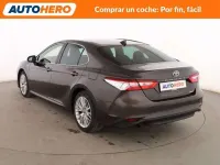 Usado Toyota Camry Advance 218 CV (160 kW) 2020 Marrón Berlina
