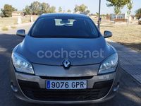Usado Renault Mégane Dynamique 110 CV (80 kW) 2009 Beige Berlina