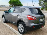 Usado Nissan Qashqai Acenta 110 CV (80 kW) 2013 Gris / plata SUV