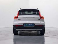 Usado Volvo XC40 Momentum 190 CV (139 kW) 2018 Blanco SUV
