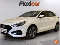Usado Hyundai i30 120 CV (88 kW) 2024 Blanco