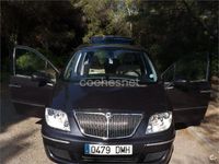 Usado Lancia Phedra 128 CV (94 kW) 2005 Negro Monovolumen