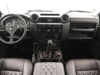 Usado Land Rover Defender 122 CV (89 kW) 2007 Verde Familiar