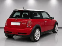 Usado Mini Cooper S 170 CV (125 kW) 2004 Rojo Utilitario