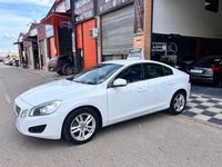 Usado Volvo S60 Momentum 115 CV (84 kW) 2011 Blanco Berlina