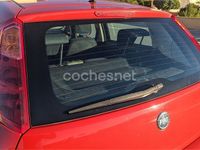 Usado Fiat Grande Punto Dynamic 75 CV (55 kW) 2007 Rojo Utilitario
