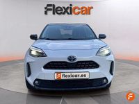 Usado Toyota Yaris Hybrid Style 92 CV (67 kW) 2022 Blanco