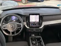 Usado Volvo XC90 Core 250 CV (183 kW) 2025 Gris / plata SUV