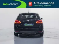 Usado Peugeot 308 SW Style 131 CV (96 kW) 2017 Negro Familiar