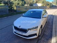 Usado Skoda Scala Active 90 CV (66 kW) 2022 Blanco Utilitario