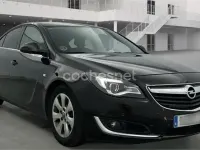 Usado Opel Insignia Selective 140 CV (102 kW) 2015 Marrón Berlina