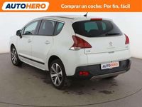 Usado Peugeot 3008 Allure 120 CV (88 kW) 2016 Blanco Monovolumen
