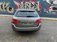 Usado Peugeot 308 SW Allure 130 CV (95 kW) 2021 Gris / plata Familiar