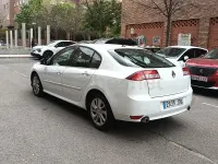 Usado Renault Laguna III LIMITED 130 CV (95 kW) 2015 Blanco Berlina