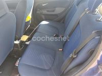 Usado Fiat Grande Punto Active 77 CV (56 kW) 2007 Azul Utilitario