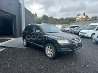 Usado VW Touareg 225 CV (165 kW) 2005 Negro SUV