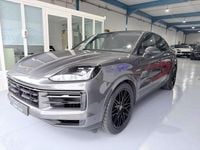 Usado Porsche Cayenne 470 CV (345 kW) 2024 Gris / plata SUV