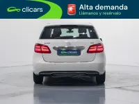 Usado Mercedes B180 109 CV (80 kW) 2015 Blanco Utilitario