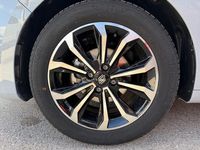 Usado Renault Clio V Techno 100 CV (73 kW) 2025 Gris Berlina