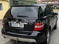 Usado Mercedes ML320 224 CV (164 kW) 2006 Negro SUV