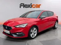 Usado Seat Leon FR 150 CV (110 kW) 2022 Rojo Berlina