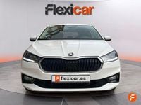 Usado Skoda Fabia Selection 95 CV (69 kW) 2024 Blanco Berlina