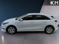 Usado Kia Ceed 120 CV (88 kW) 2022 Blanco Utilitario
