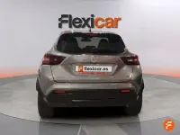 Usado Nissan Juke N-Connecta 114 CV (83 kW) 2022 Gris SUV