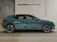 Usado Cupra Leon 150 CV (110 kW) 2025 Azul Berlina