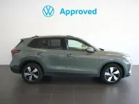 Usado VW Tiguan Life 150 CV (110 kW) 2024 Verde SUV