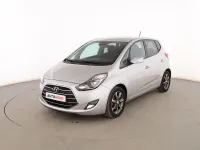 Usado Hyundai ix20 Comfort 115 CV (84 kW) 2016 Gris Utilitario