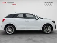 Używany Audi Q2 Black Edition 150 KM (110 kW) 2025 Biały SUV