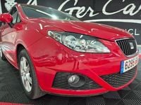 Usado Seat Ibiza Stylance 105 CV (77 kW) 2009 Rojo Berlina