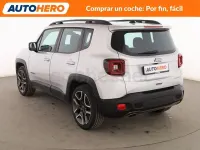 Usado Jeep Renegade Limited 120 CV (88 kW) 2020 Gris / plata SUV