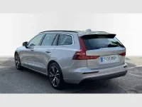 Käytetty Volvo V60 Core 197 HP (144 kW) 2025 Harmaa Farmari