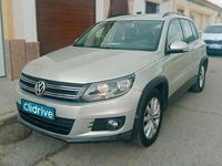 Usado VW Tiguan 110 CV (80 kW) 2015 Gris SUV