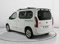 Usado Toyota Proace Active 131 CV (96 kW) 2024 Blanco Monovolumen