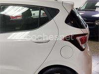 Usado Hyundai i10 66 CV (48 kW) 2017 Blanco Utilitario