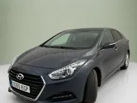 Usado Hyundai i40 141 CV (103 kW) 2018 Gris / plata Berlina