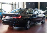 Usado BMW 320e Sport Line 204 CV (150 kW) 2021 Negro Berlina