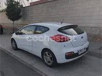 Usado Kia ProCeed 100 CV (73 kW) 2015 Blanco Utilitario