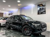 Usado Audi Q8 Ambiente 286 CV (210 kW) 2022 Negro SUV